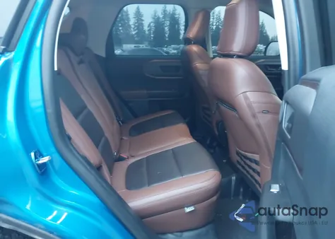 2022 Ford Bronco Sport Badlands z USA, uszkodzony, nr VIN 3FMCR9D90NRD49162